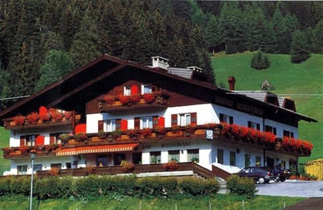 Hotel Silvesterhof Toblach Exterior foto