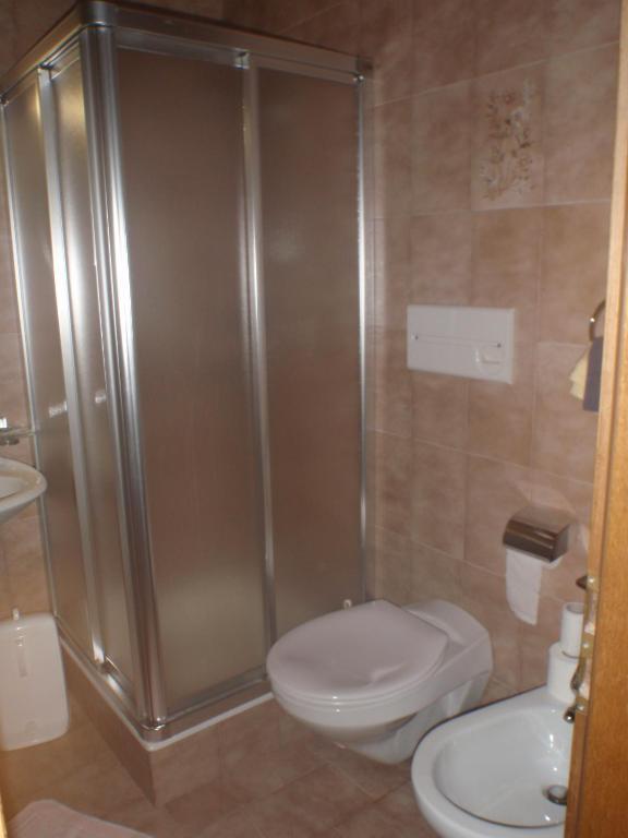 Hotel Silvesterhof Toblach Zimmer foto